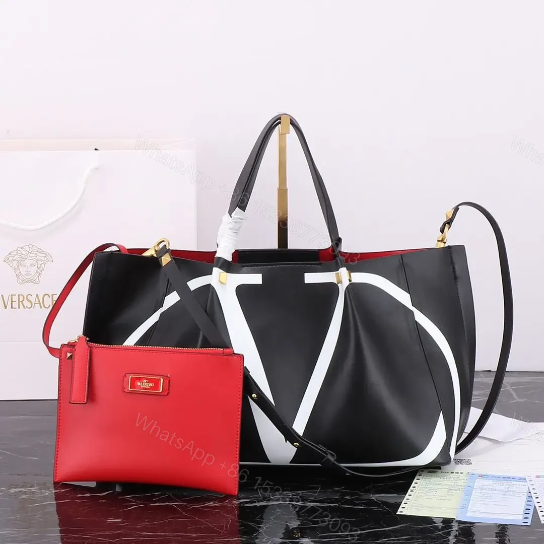 VALENTINO — view 1