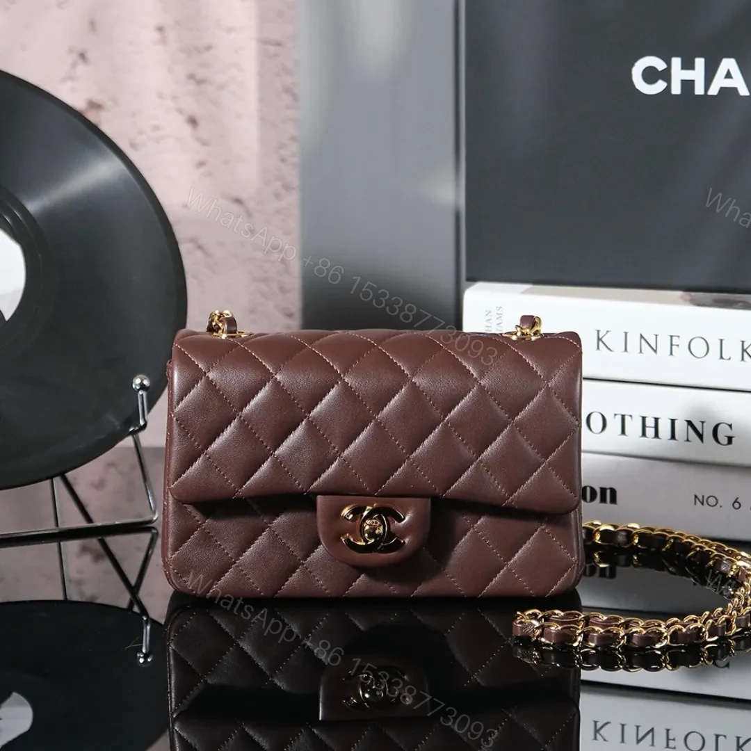 Chanel classic Mahroon colour with gold hardware — view 1