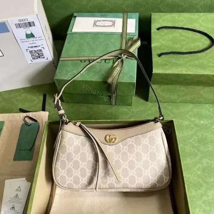 GUCCI — view 1