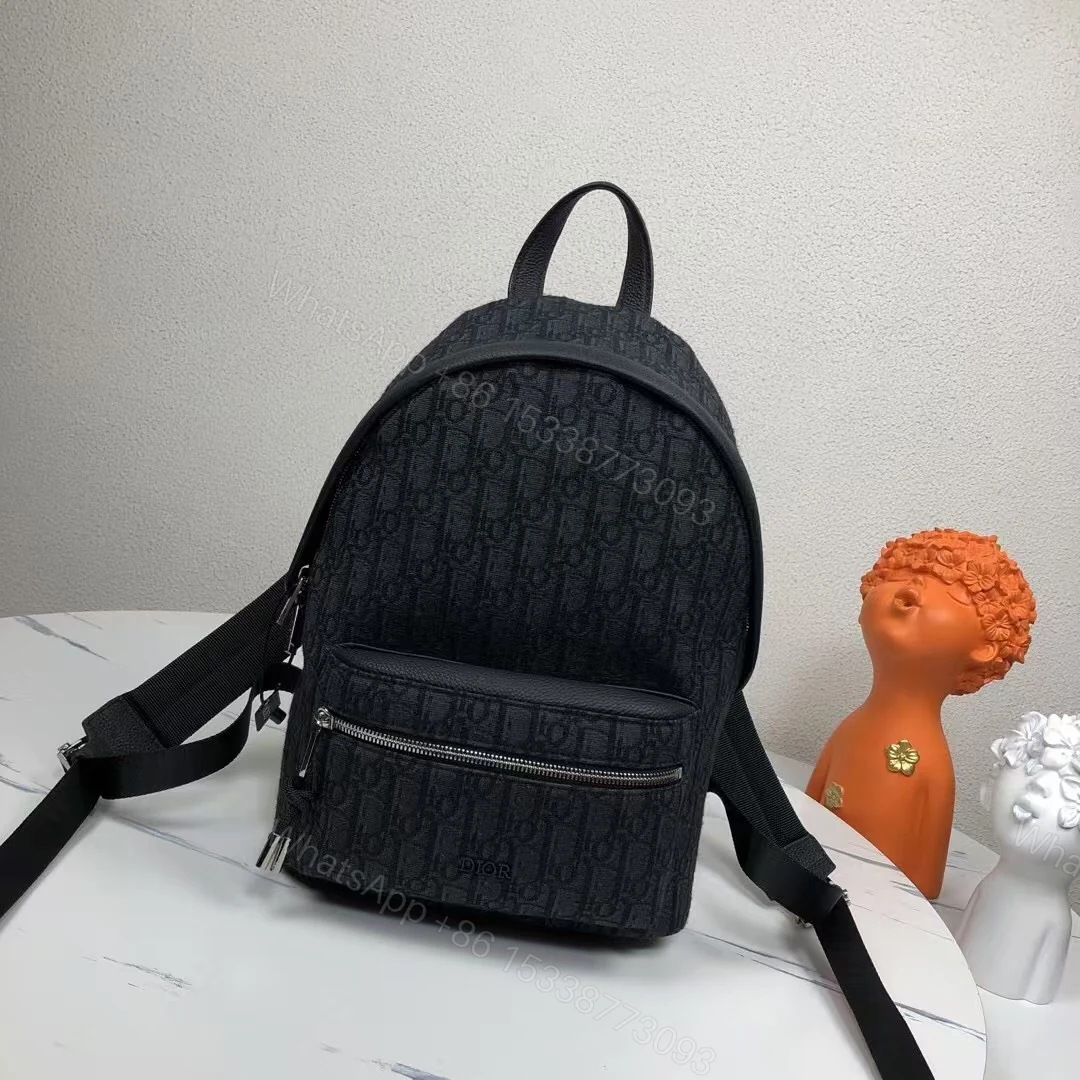 Dior 一比一黑花小尺寸男士後背包 都會簡約風格款 — view 1