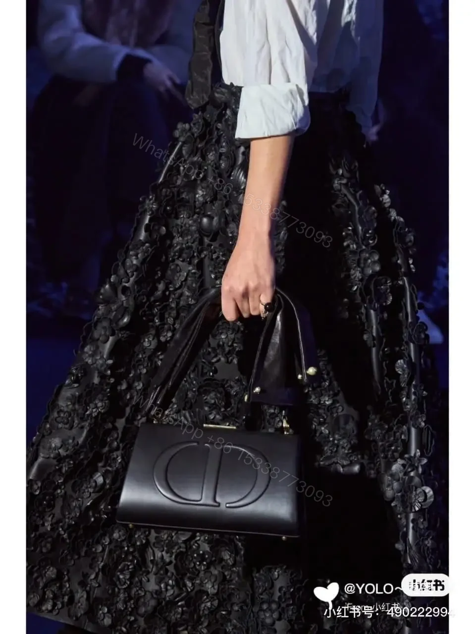 DIOR — view 1