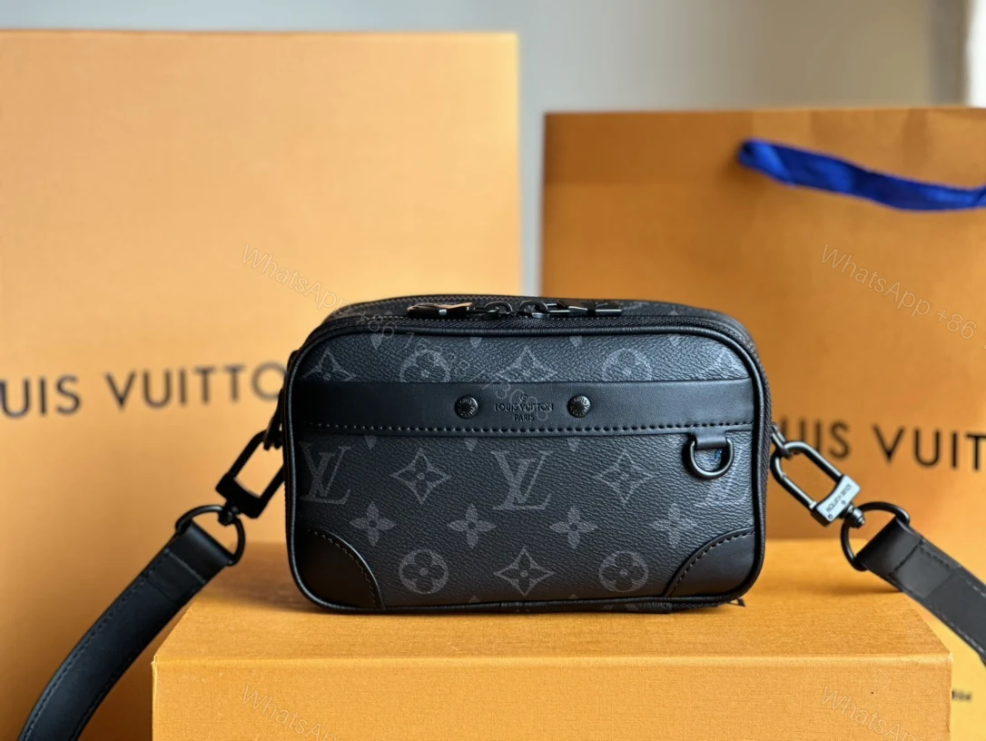 LV 高仿Monogram Eclipse相機包 M82542簡約百搭人氣款 — view 1