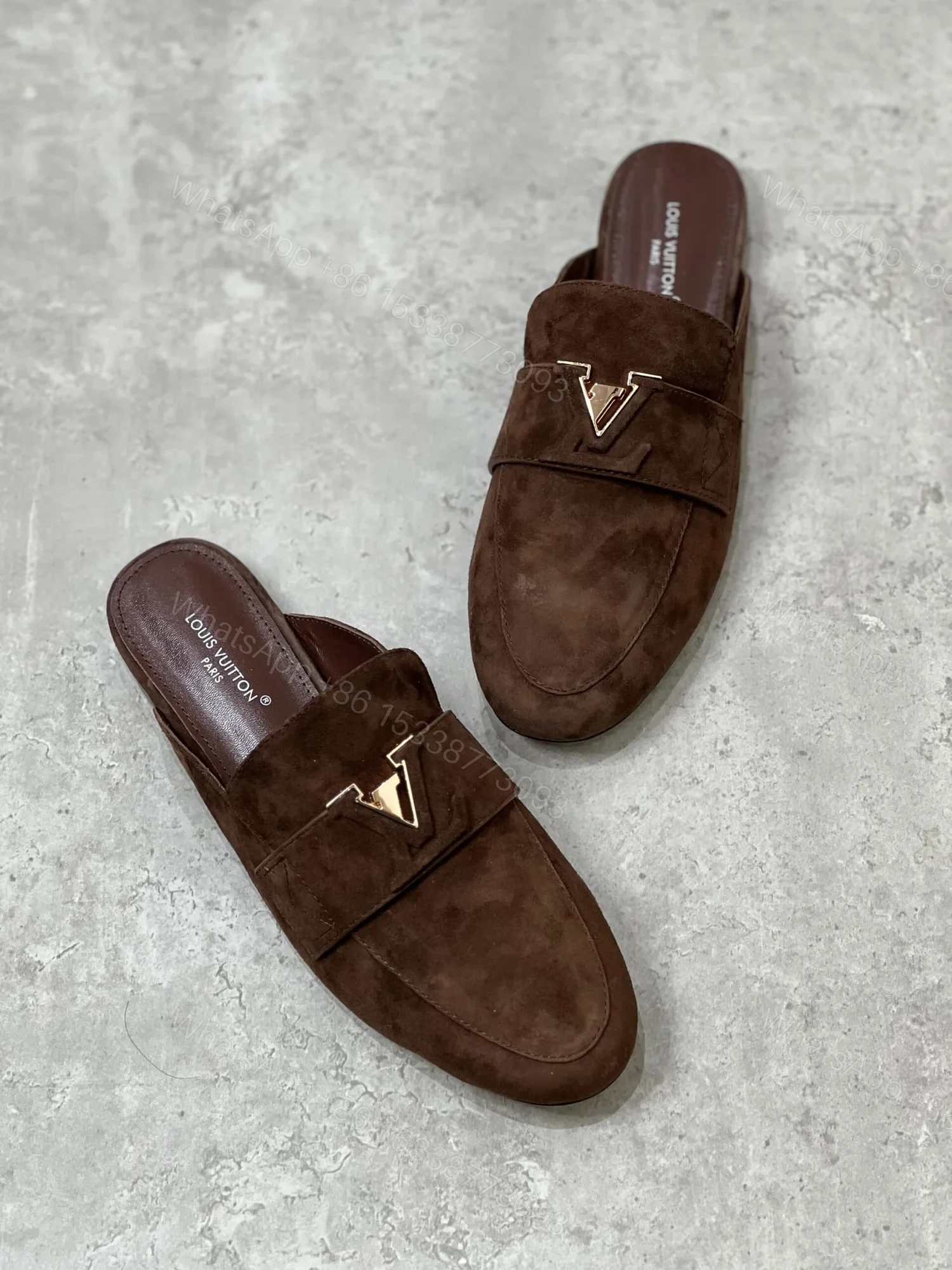 VALENTINO — view 1
