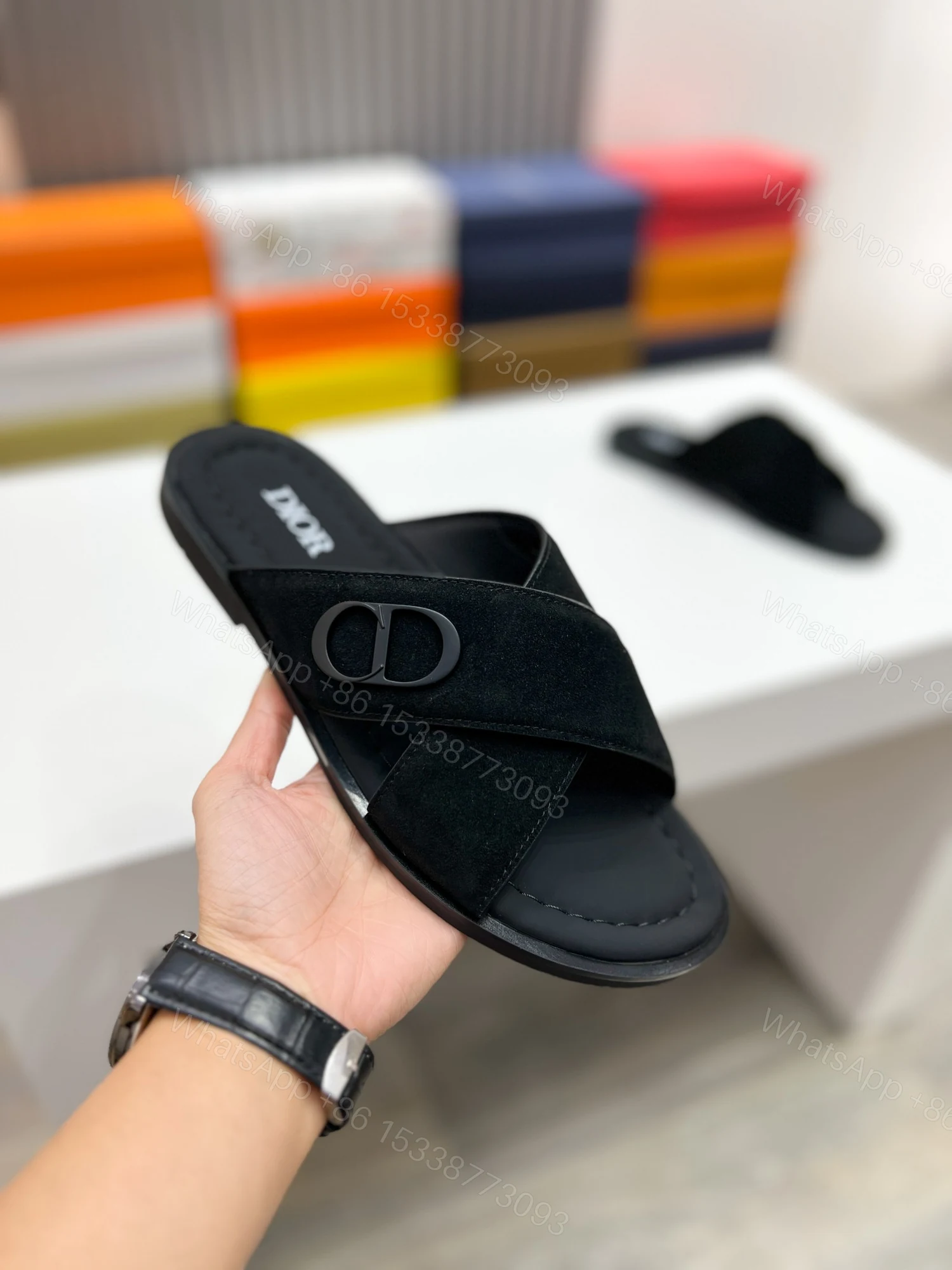 DIOR 一比一 男款CD交叉拖鞋 黑色麂皮涼拖 潮流百搭款 — view 1