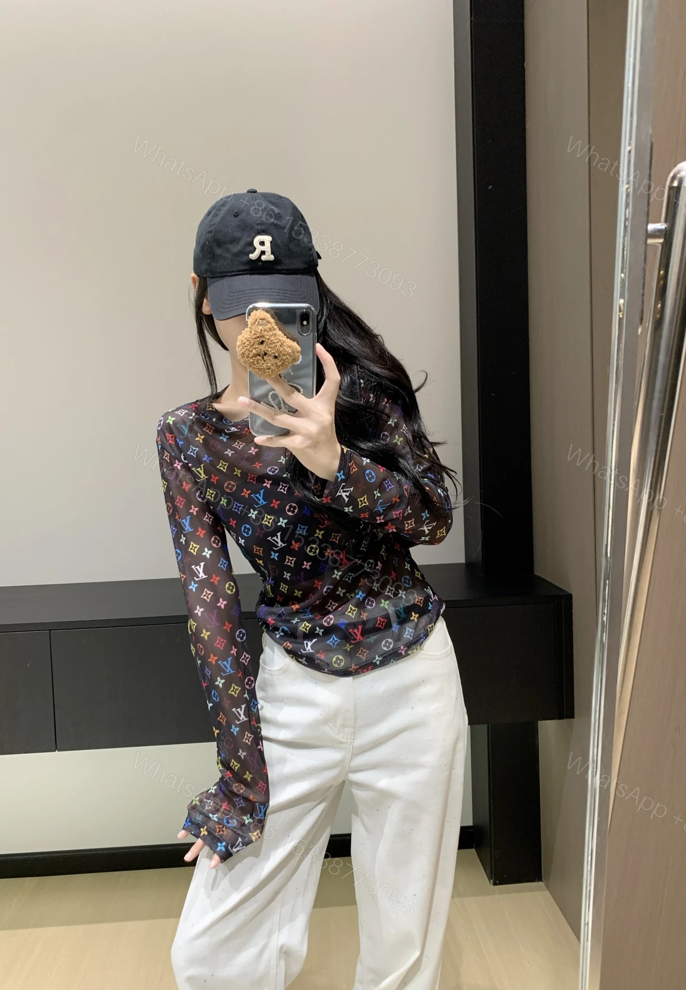 LV A貨女士長袖上衣黑色透視彩色Logo印花修身款 — view 1