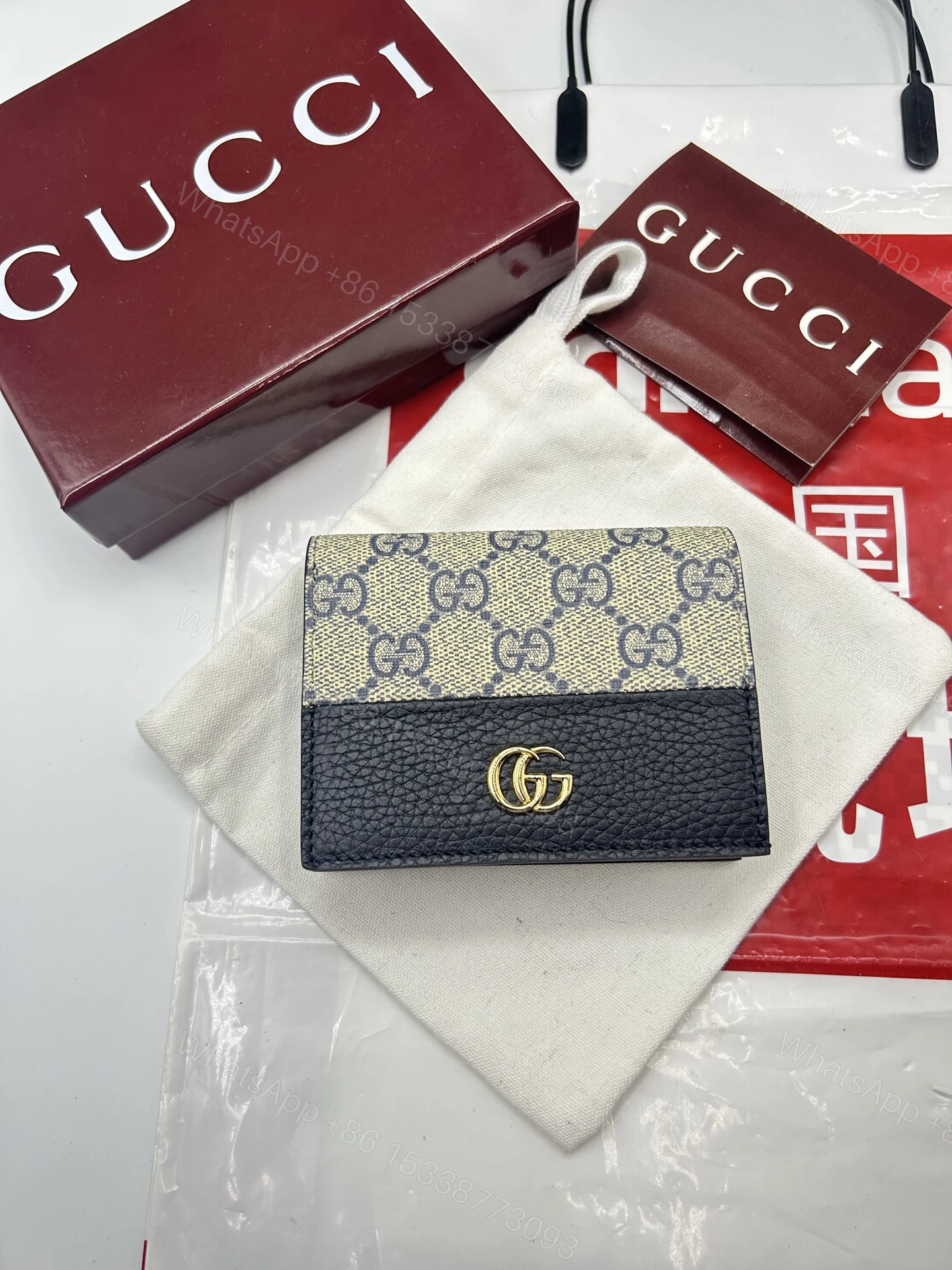 GUCCI高仿黑拼接老花短夾簡約耐看男生女生皆適合 — view 1