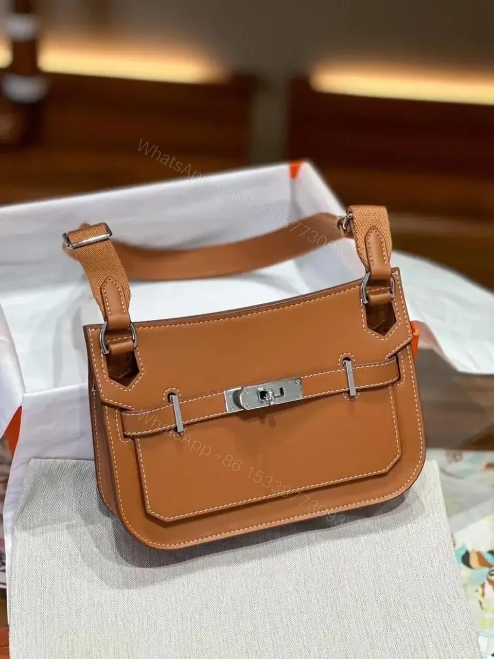 HERMES — view 1