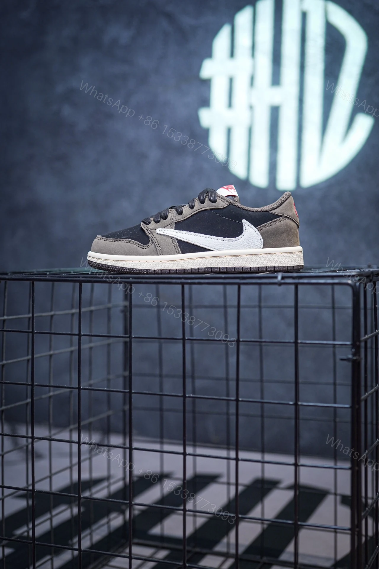 Kid Shoes TS x Air Jordan 1 Low Reverse Brown — view 1