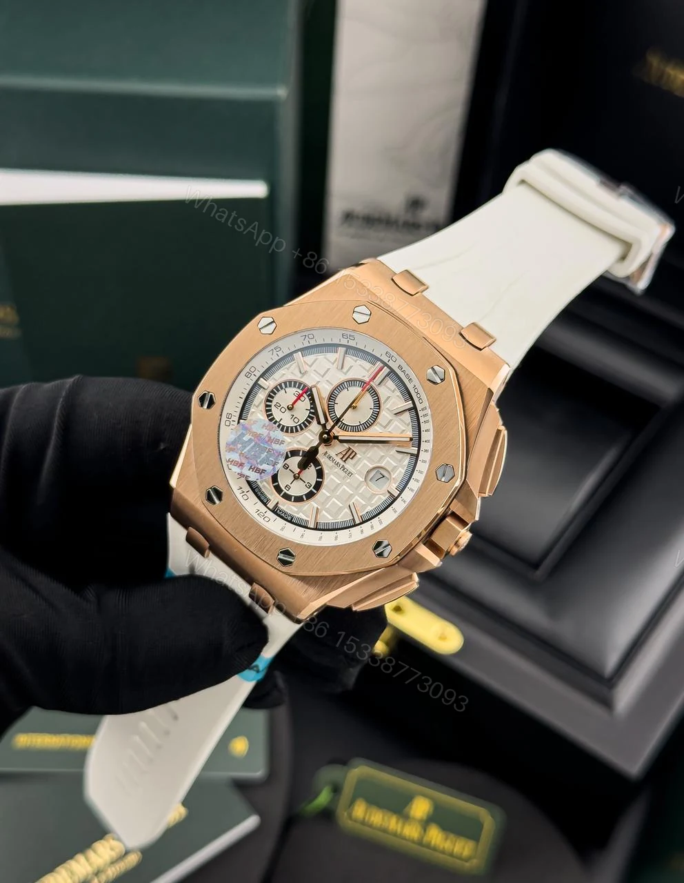 Audemars Piguet Royal Oak Offshore Chronograph Summer Edition — view 1