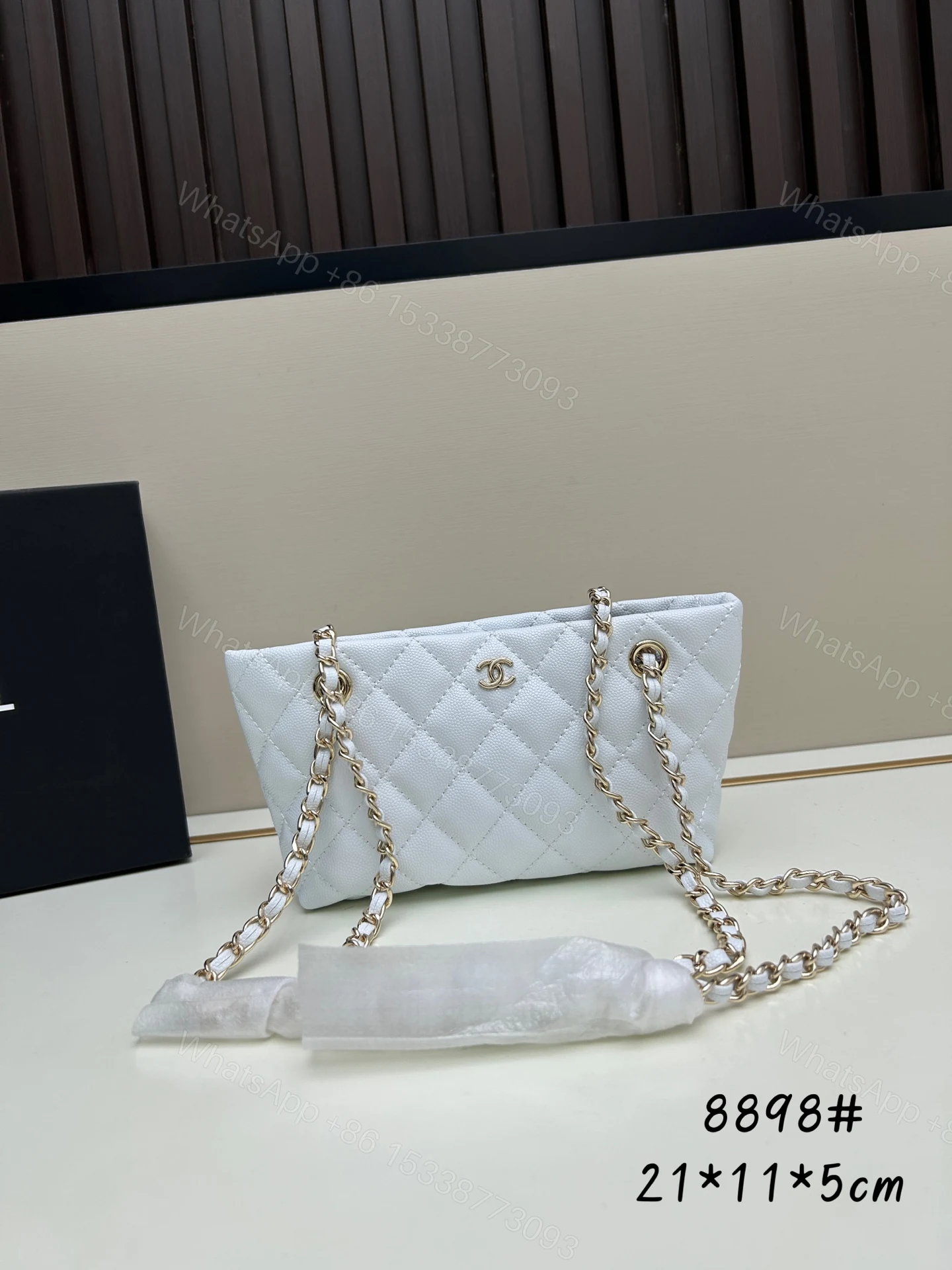 Chanel 原單女用迷你鏈條包 白色小香風菱格包 約會斜背首選 — view 1