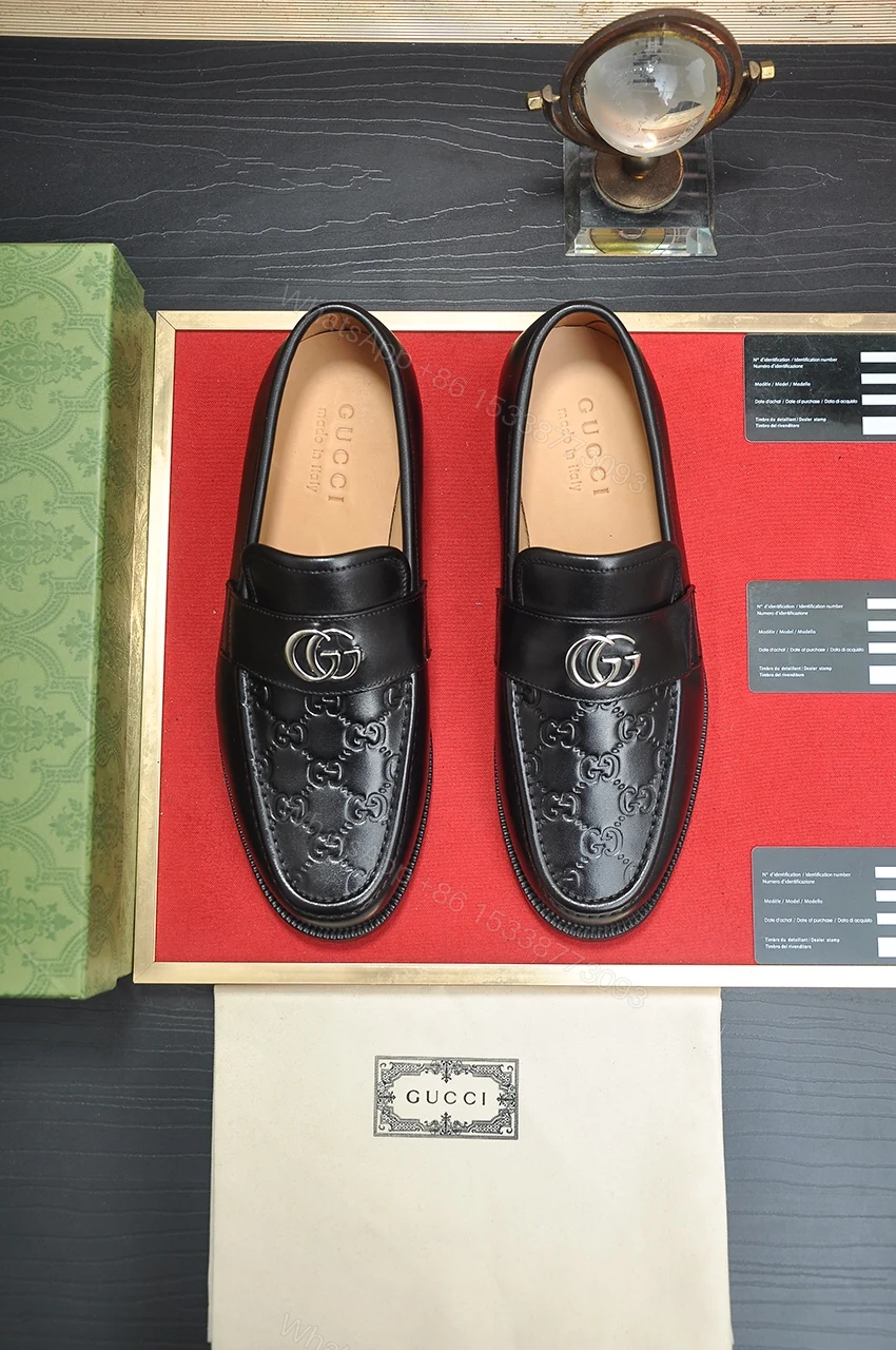 Gucci 高仿男士樂福鞋 GG壓紋皮革 金屬雙G標誌設計 — view 1