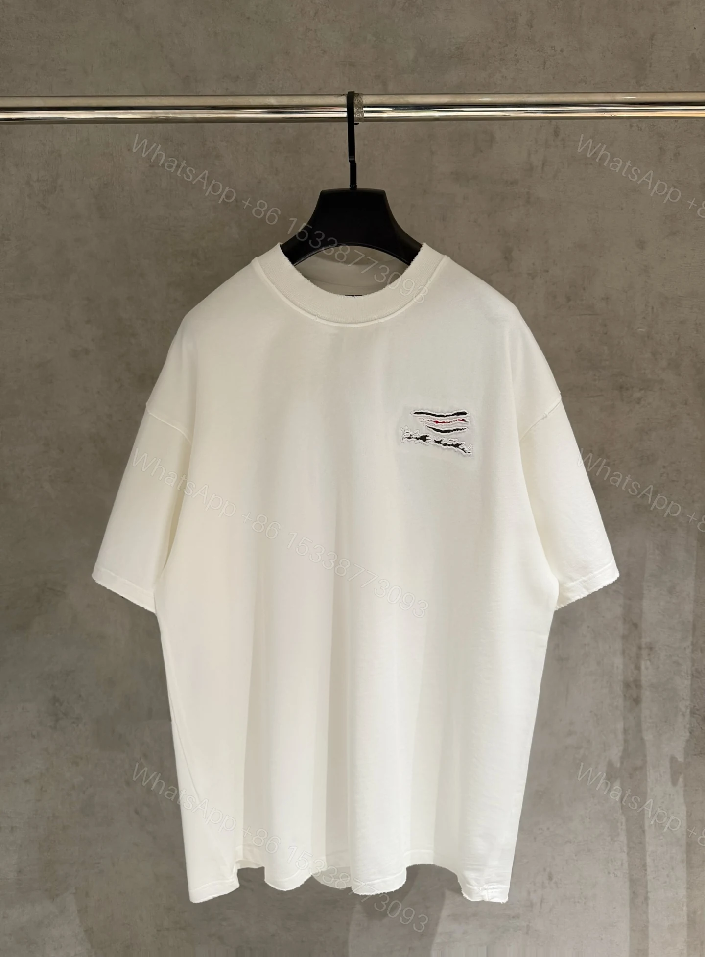 Balenciaga 高仿刺繡Logo短袖T恤 白色極簡潮流款 — view 1