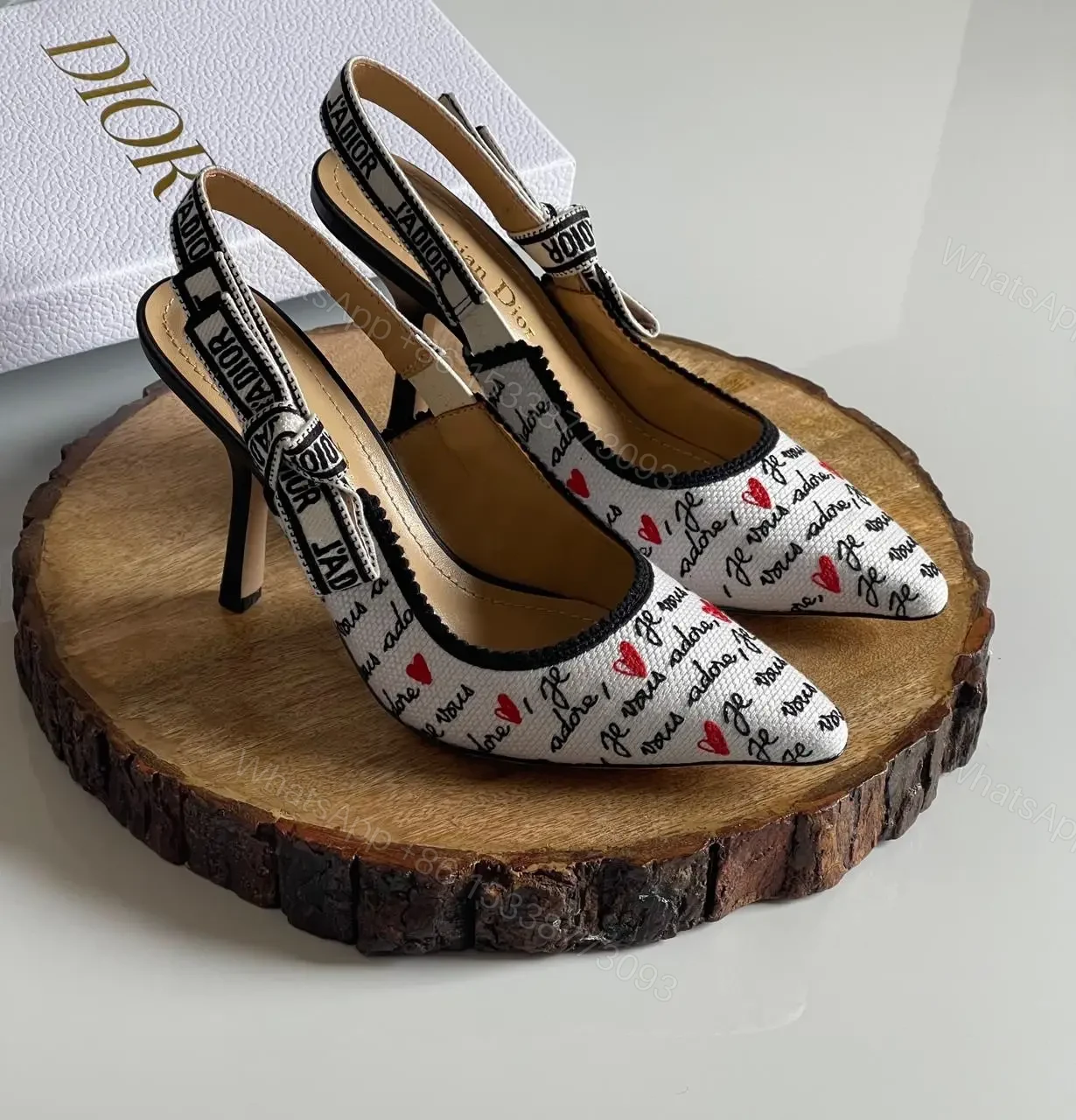 DIOR — view 1