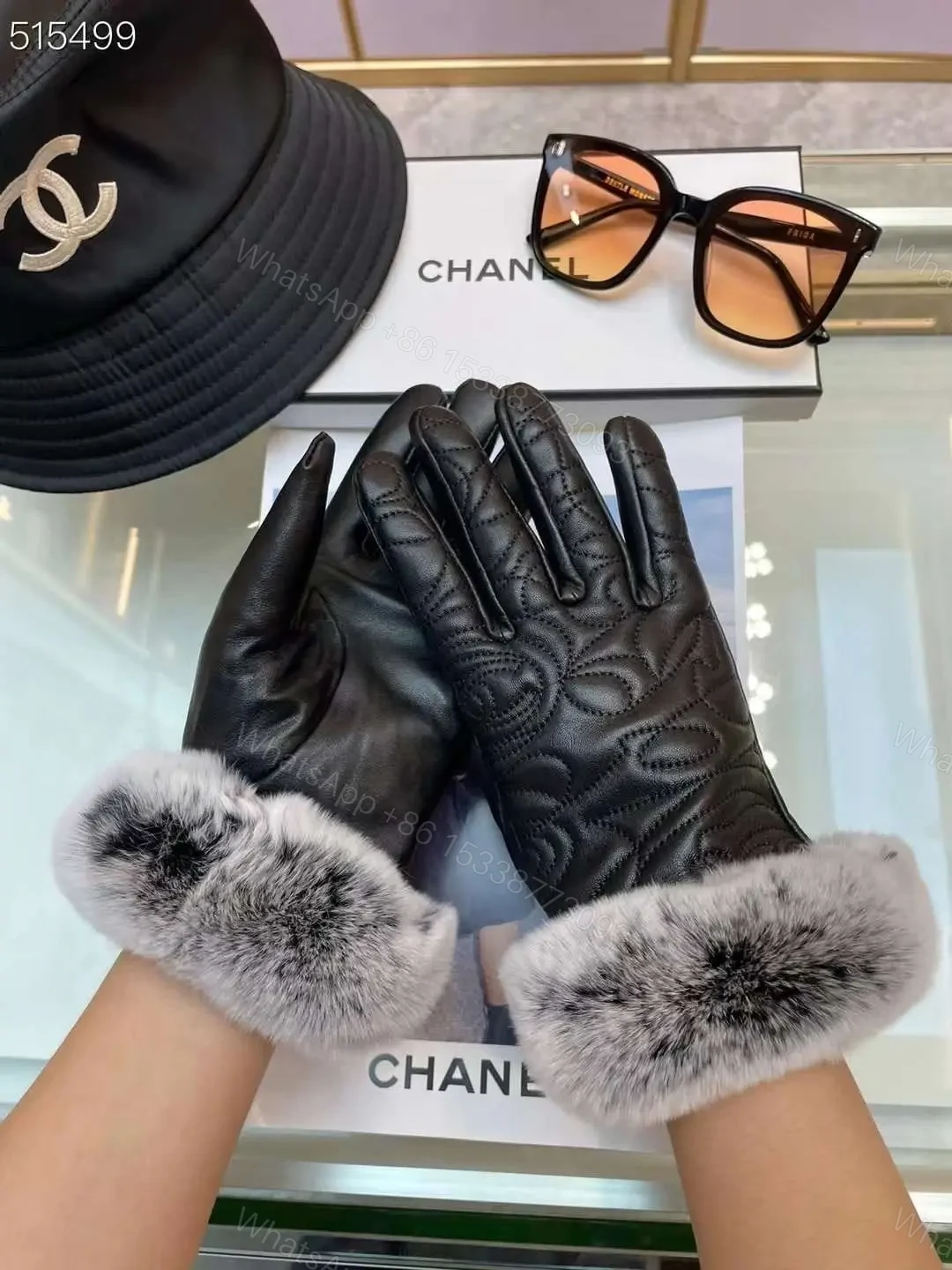 CHANEL — view 1