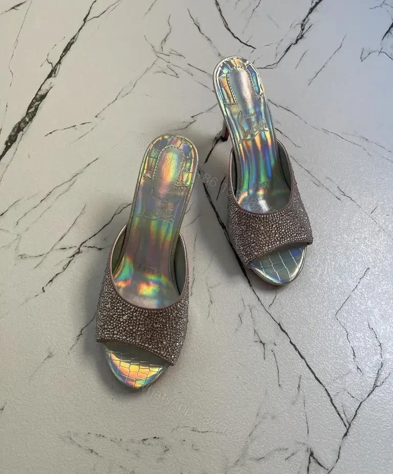 CHRISTIAN LOUBOUTIN — view 1