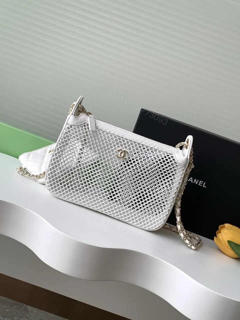 White Mesh Shoulder Bag Chic Breathable Luxury — view 1