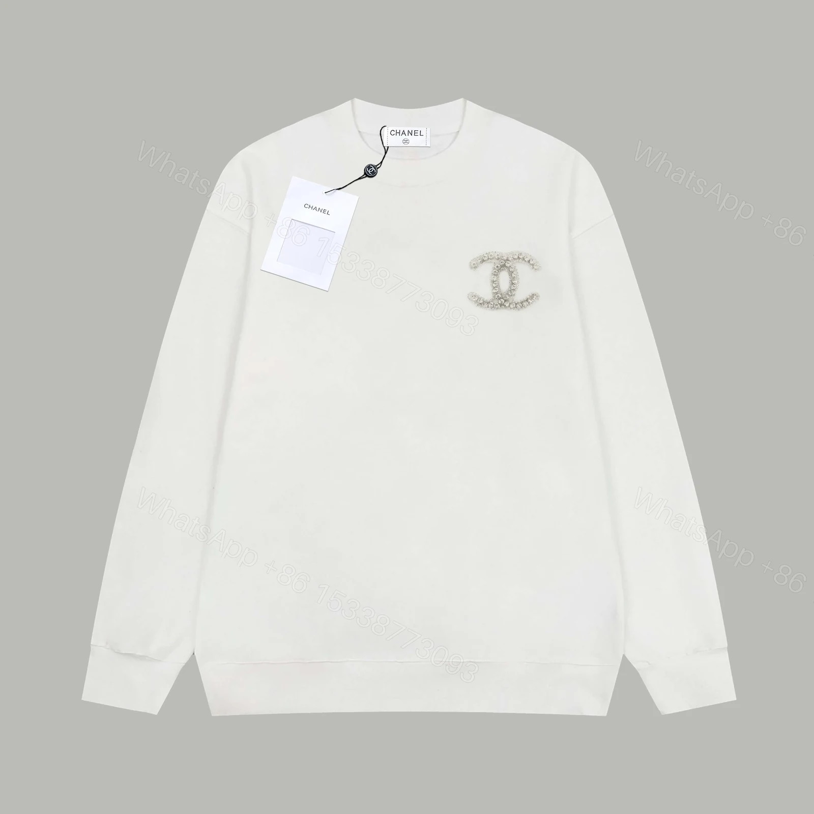CHANEL高仿長袖衛衣 女士白色珍珠LOGO設計圓領上衣2025新品 — view 1