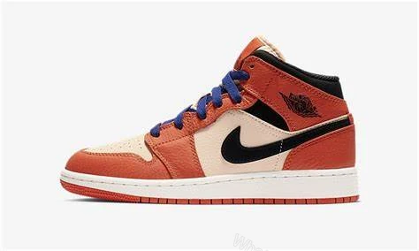 Air Jordan 1 Mid Team Orange Black 852542-800 — view 2