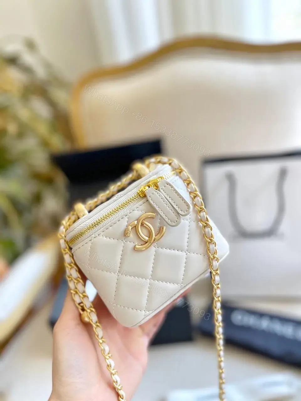 CHANEL — view 1