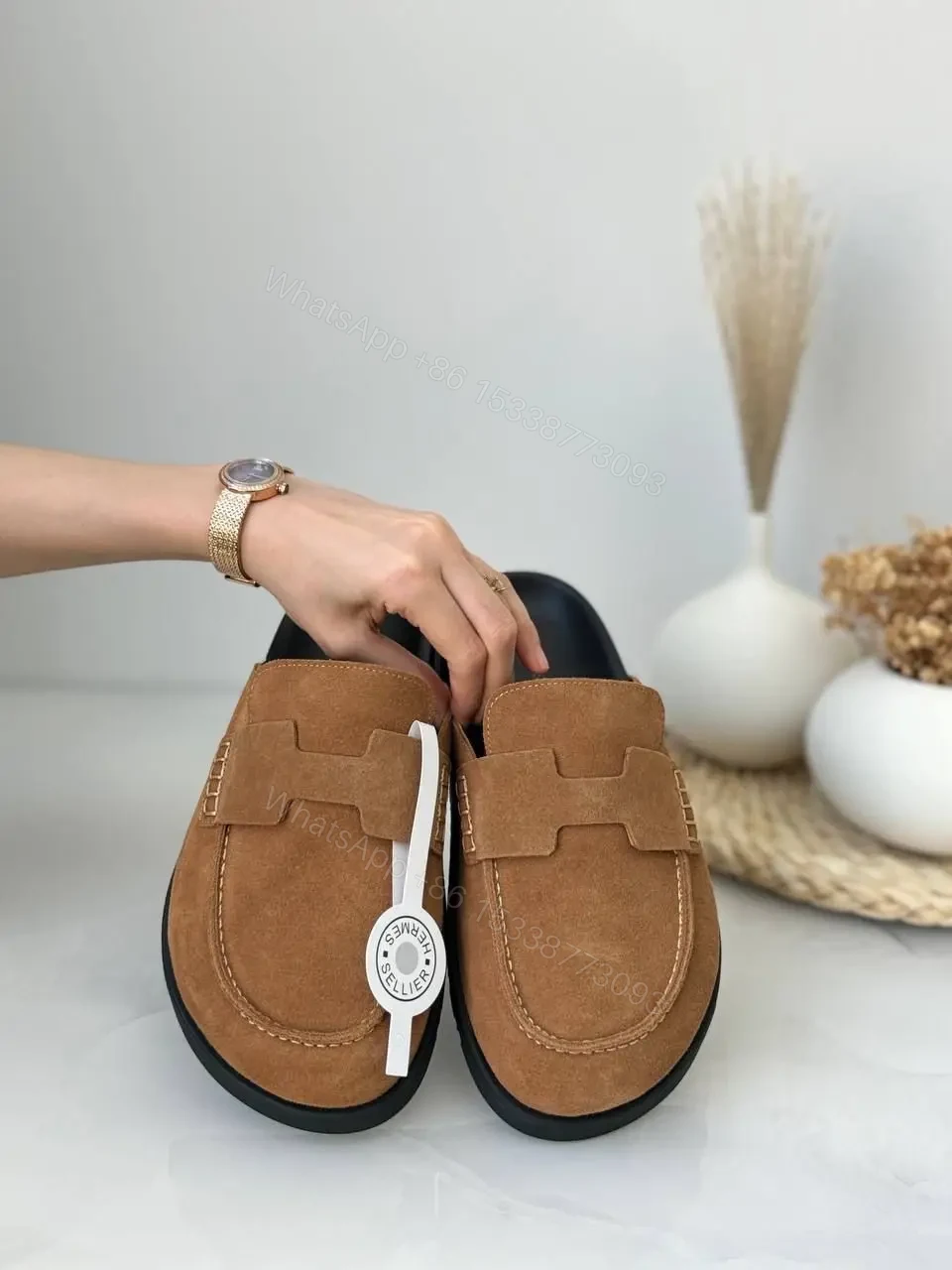HERMES — view 1