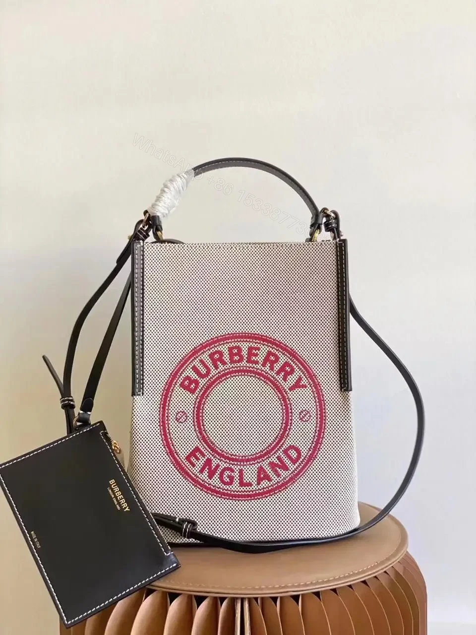 BURBERRY — view 1