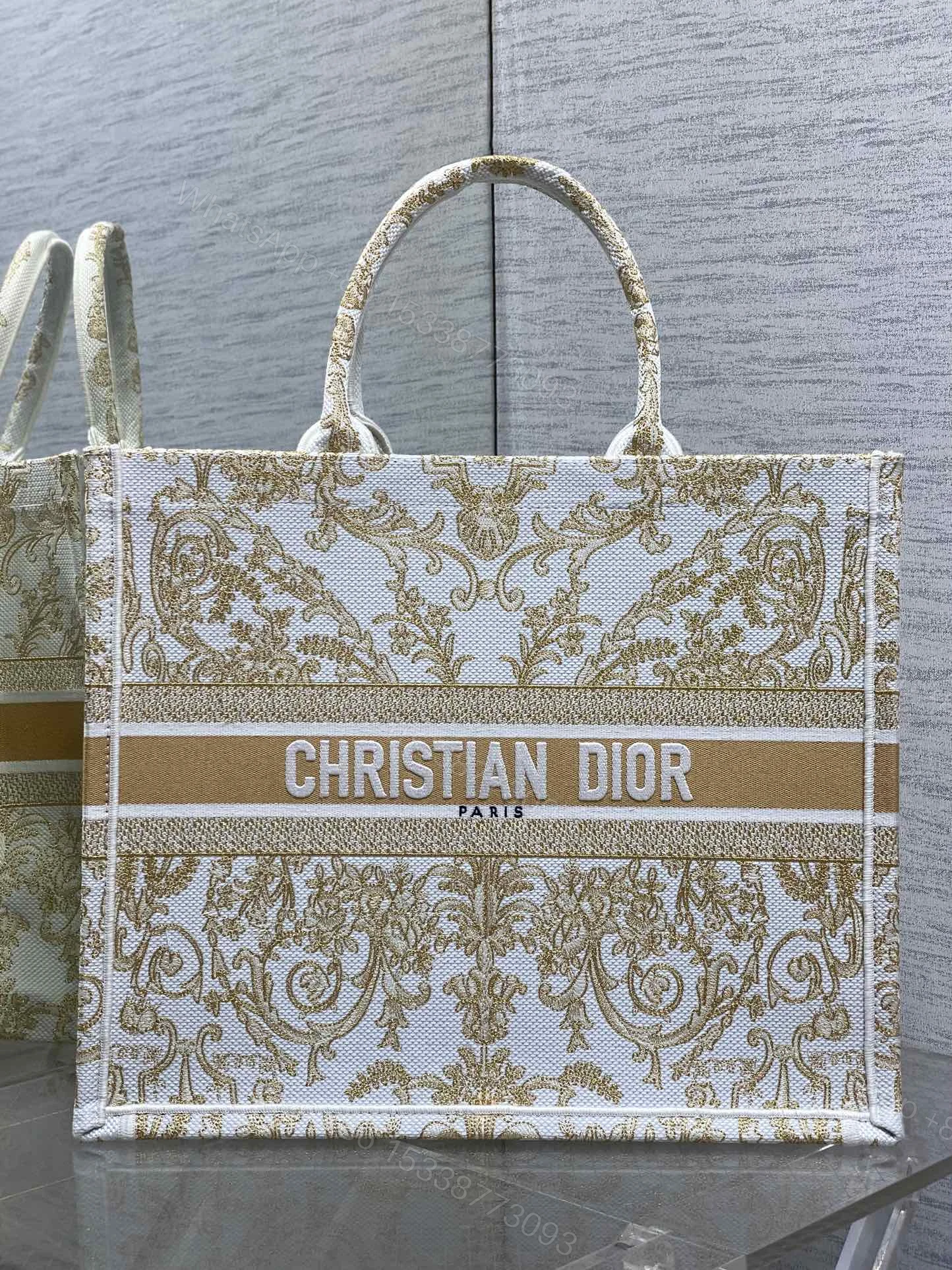 A貨Dior Book Tote 金白刺繡帆布包 華麗巴洛克風格手提包 — view 1