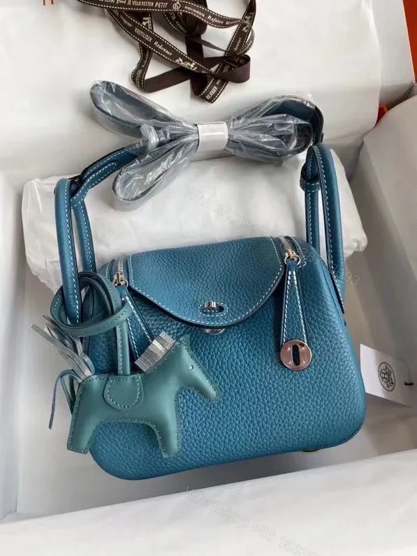 HERMES Lindy Mini Bag In taurillon Clemence leather — view 1
