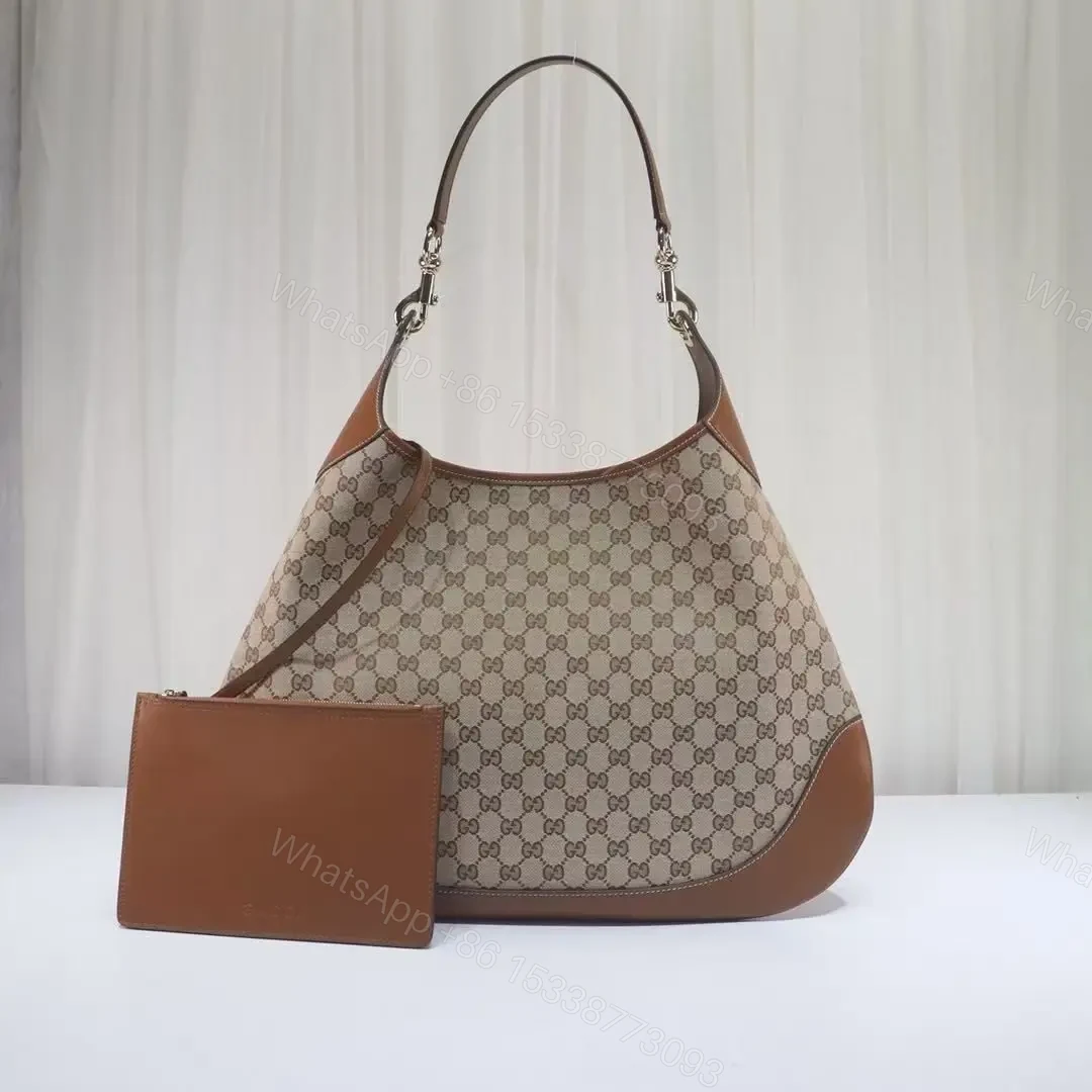GUCCI — view 1