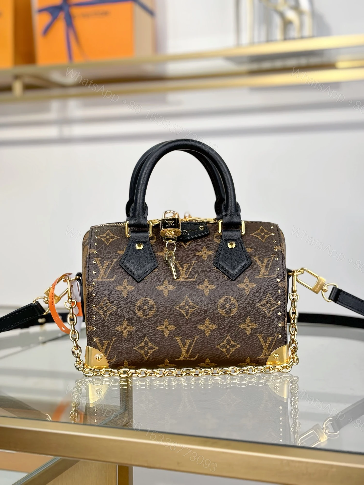 LV 原單 Speedy Nano Monogram 金鍊手袋 — view 1