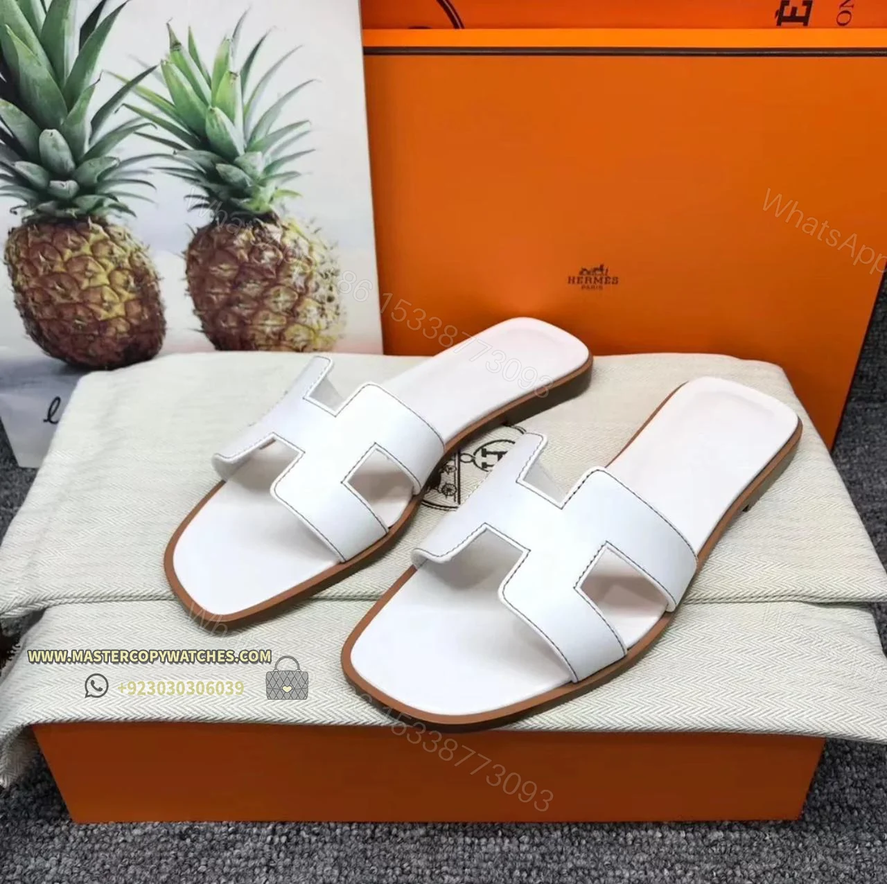 Hermes Ladies Sandles Flat Oran White — view 1
