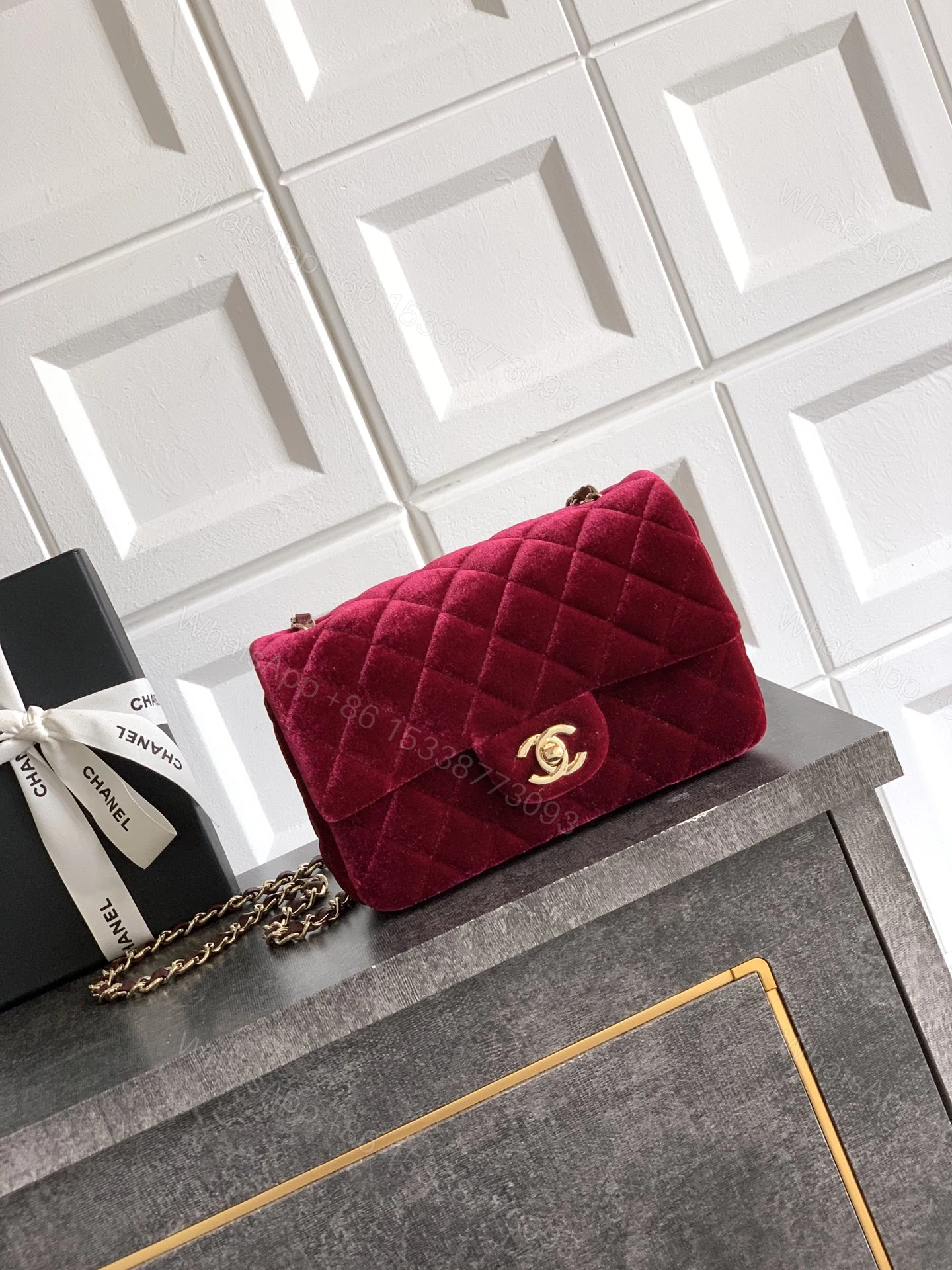 CHANEL 高仿 2.55 絨面紅酒色鏈條包 經典雙C復古奢華精品女包 — view 1