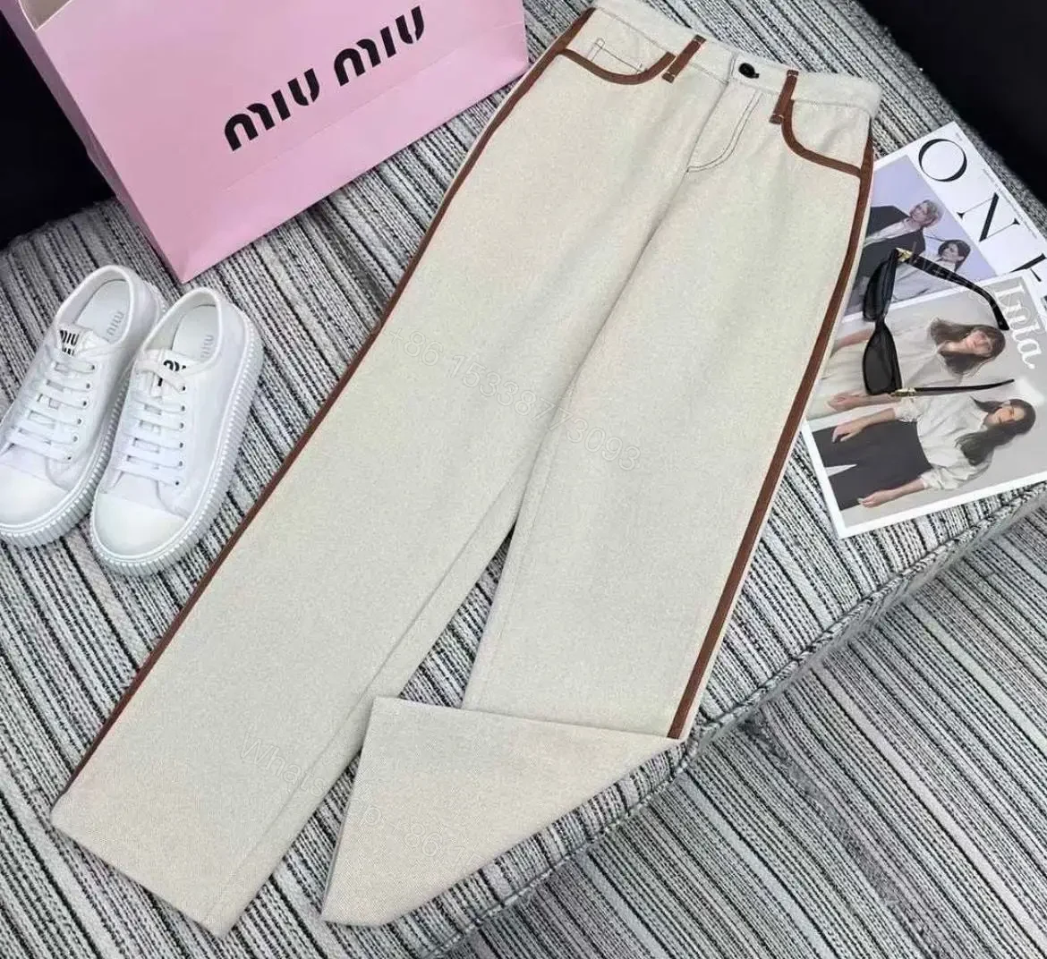 MIU MIU — view 1