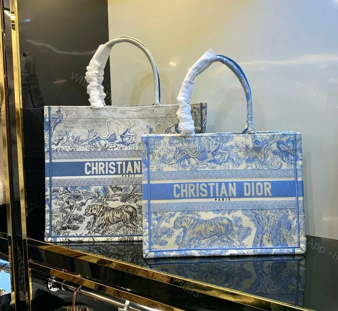 Design Book Tote Bag – Dubai Fashion LUX — view 1