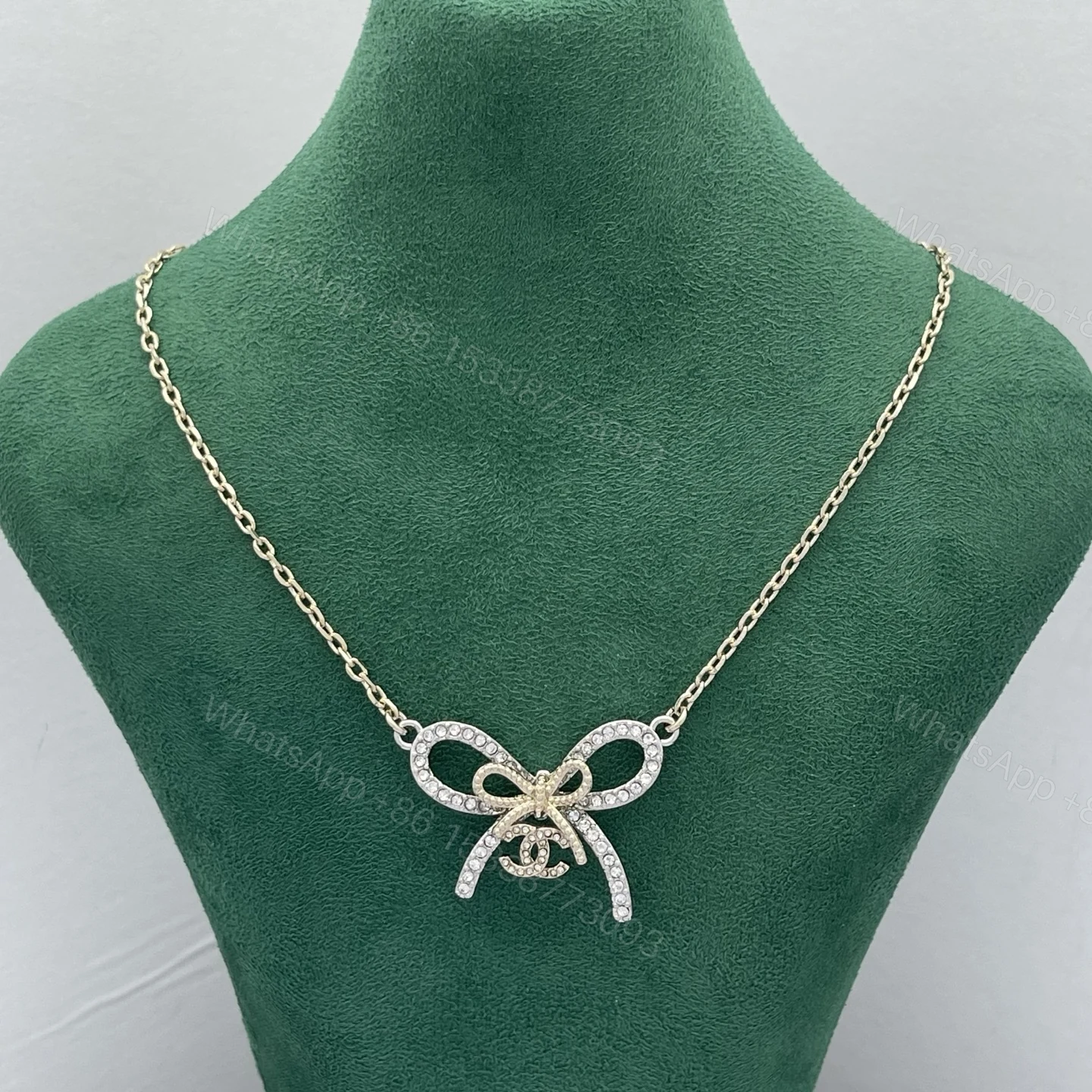 Chanel 蝴蝶結水鑽項鍊 高仿 女款 金色精品氣質設計 — view 1