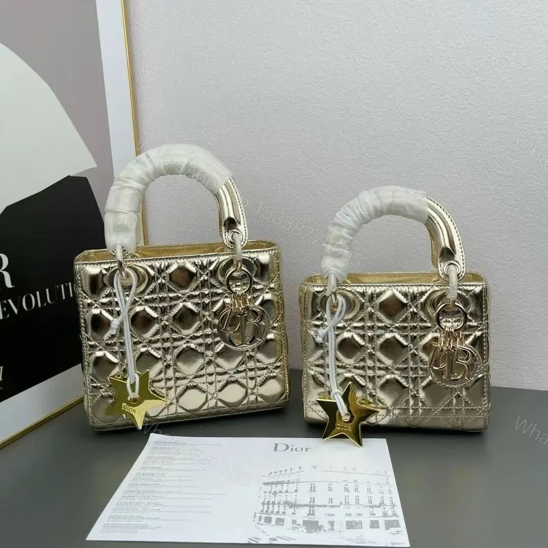 DIOR — view 1