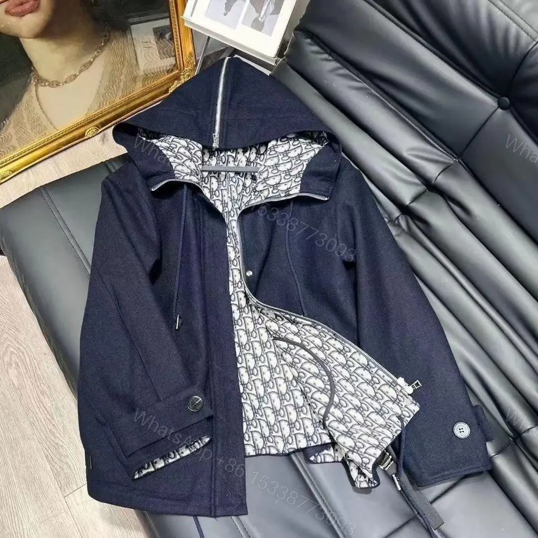 DIOR — view 1