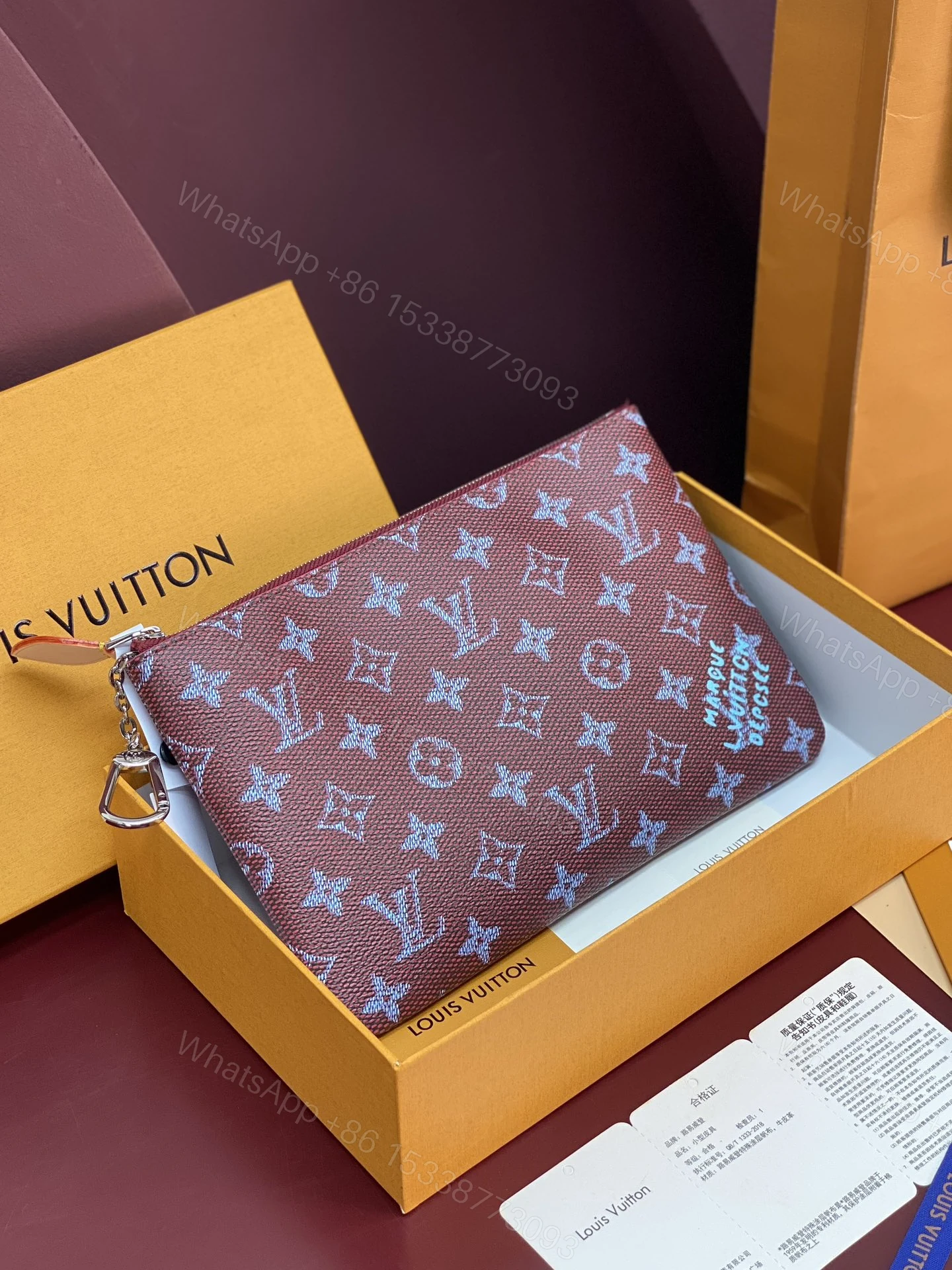 LV A貨 Monogram 酒紅色拉鍊零錢包 女款精品小包 — view 1