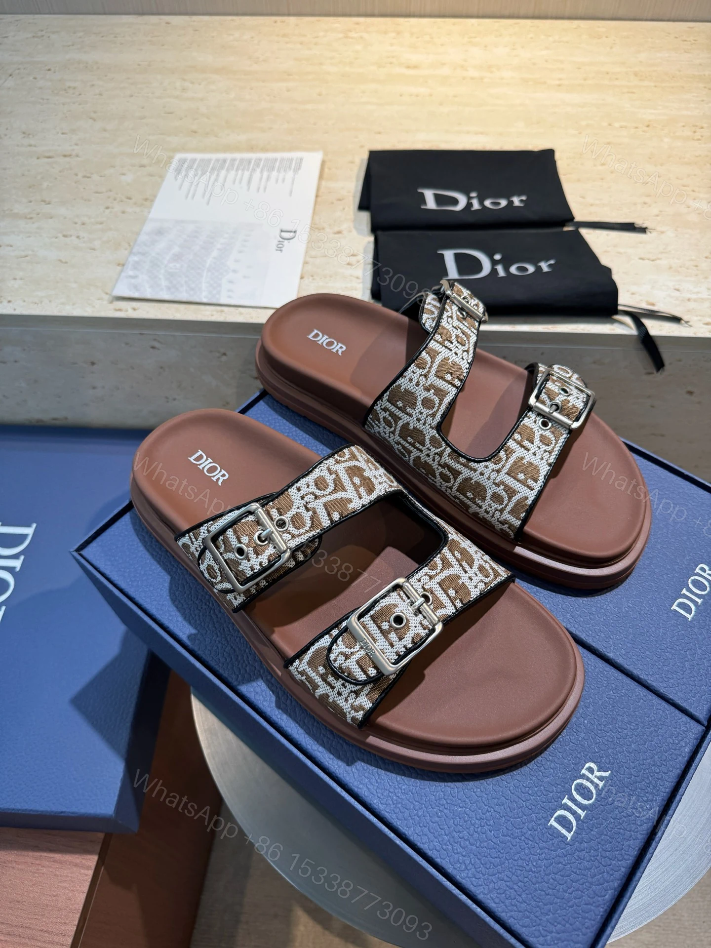 Dior 一比一 男款藍色緹花拖鞋 雙扣設計夏季潮流款 — view 1