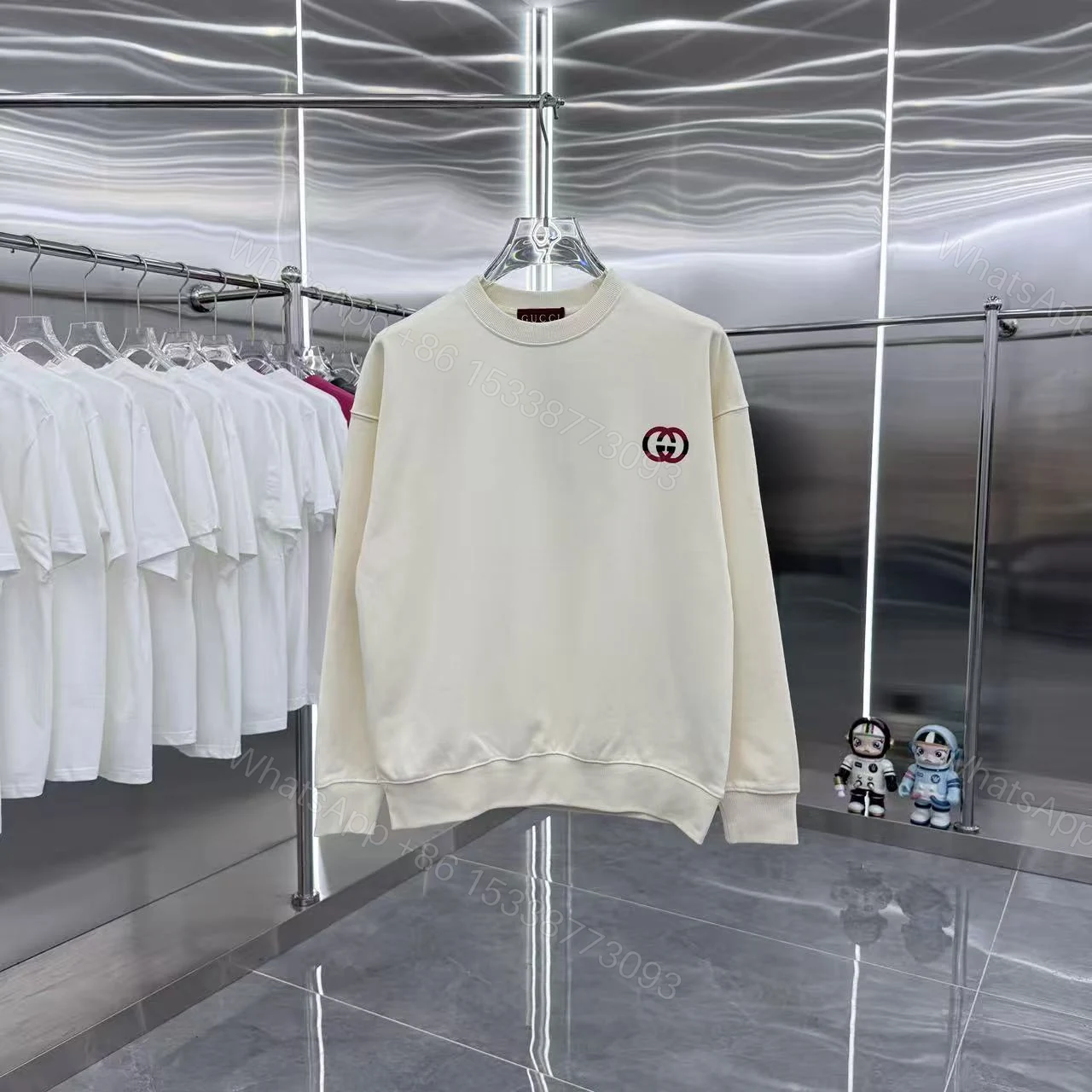 Gucci一比一白色圓領衛衣紅色雙G小LOGO簡約百搭 — view 1