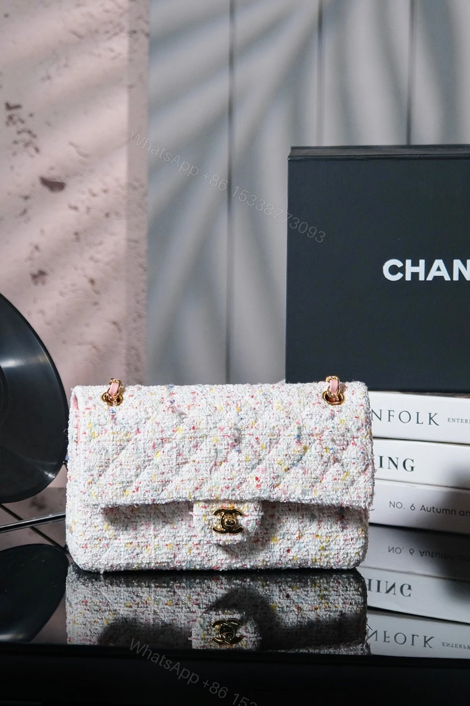 CHANEL A級精品 2.55 雪花呢粉白配色包 優雅菱格紋鏈條包 — view 1