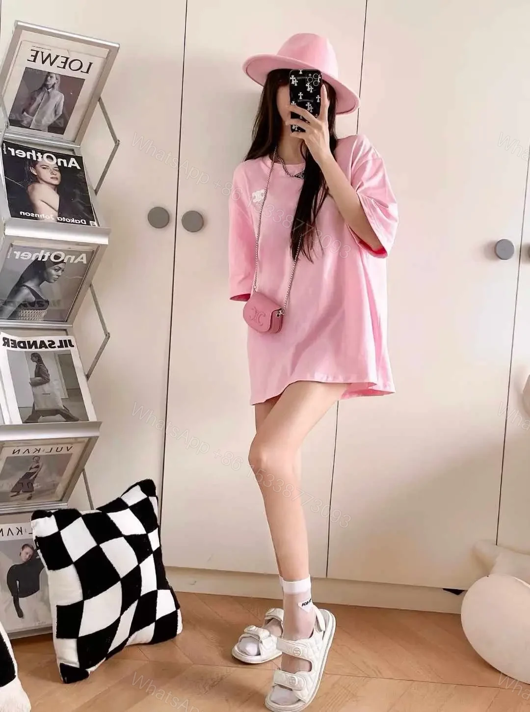 CHANEL — view 1