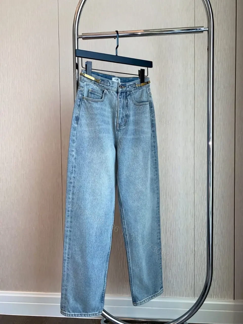 CELINE — view 1