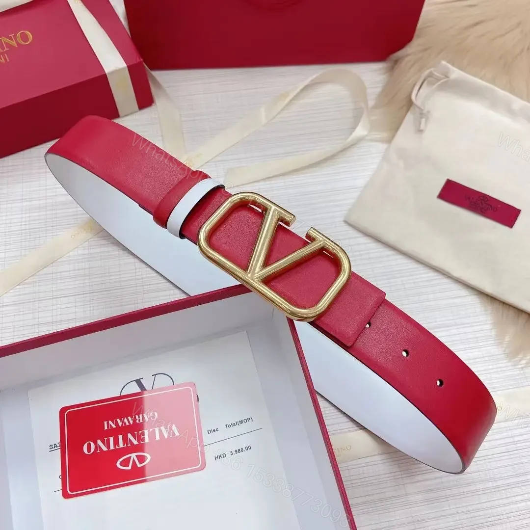 VALENTINO — view 1