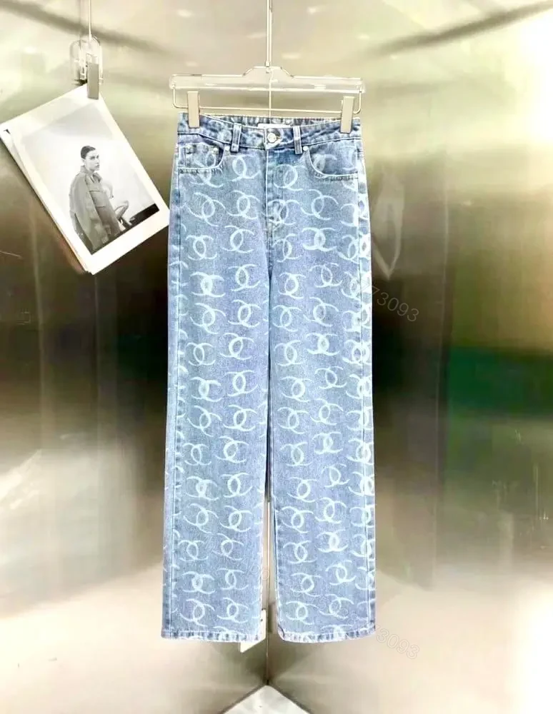 CHANEL — view 1