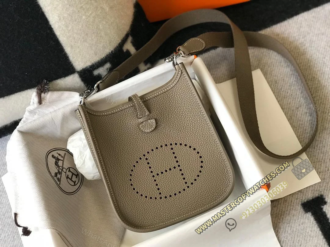 Hermes Evelyne III Mini Bag in Etoupe Grey — view 1