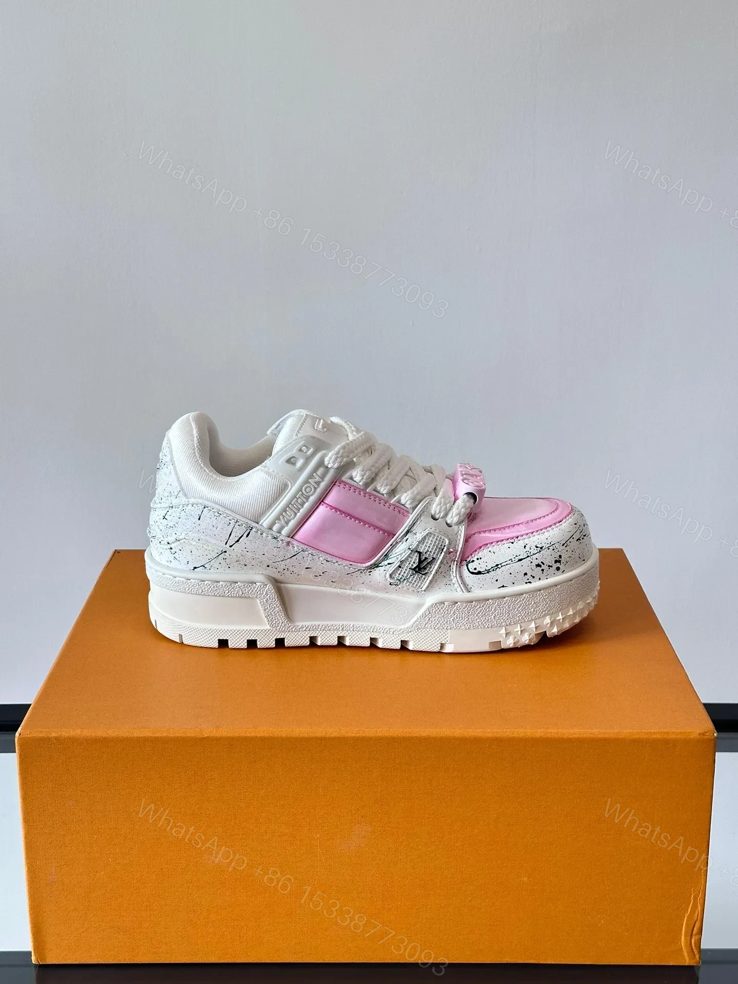 View 6 of LV Men White Pink Leather Sneakers