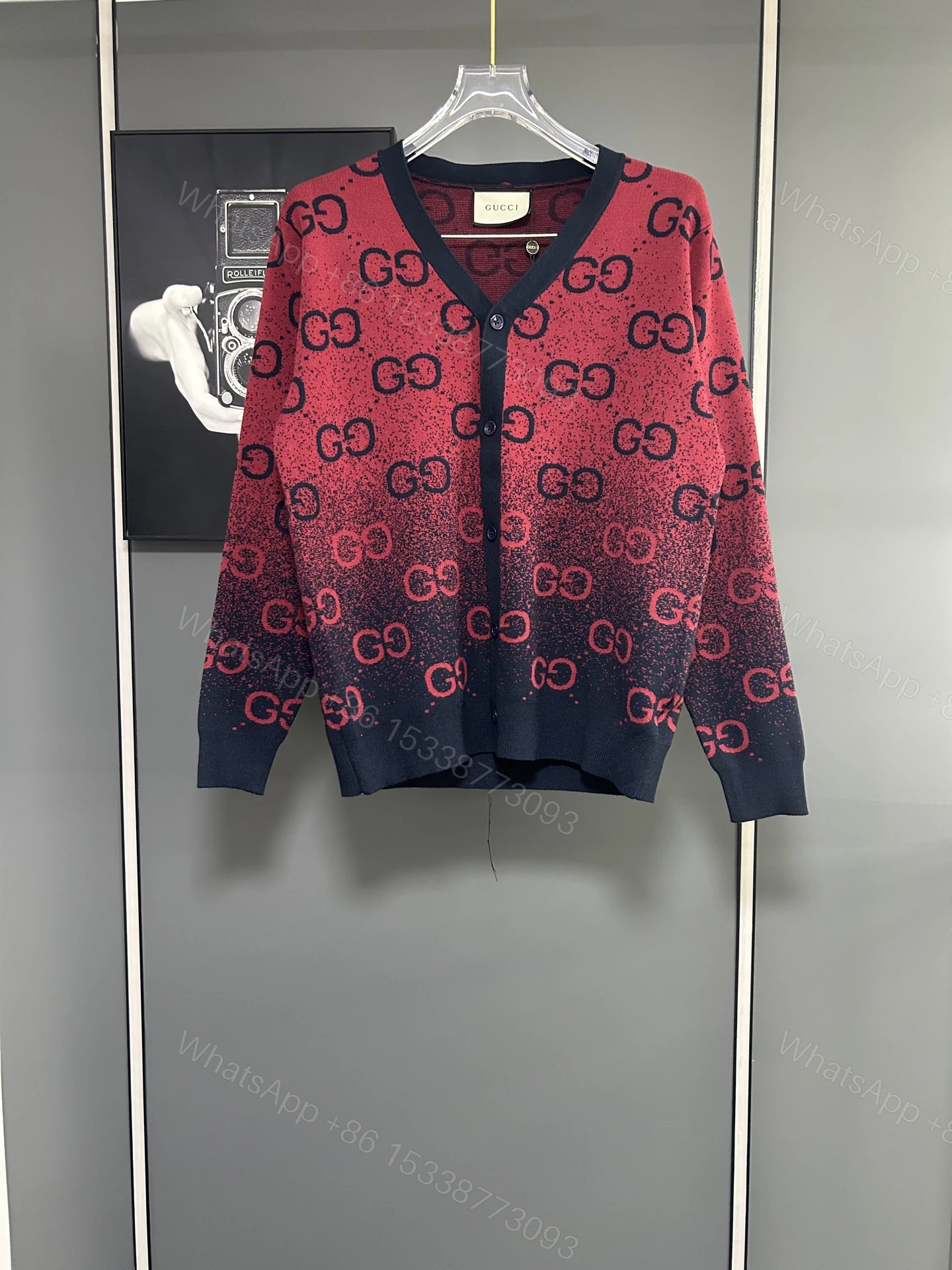 Gucci 一比一男針織外套 紅黑撞色GG毛衣 開襟設計造型強 — view 1