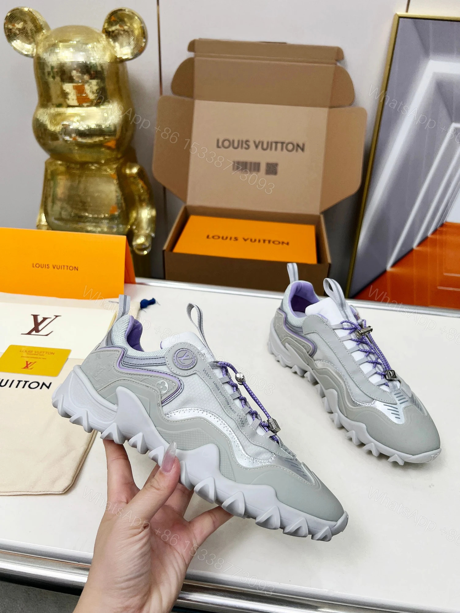LV 一比一 灰紫運動鞋 拼接厚底舒適款 — view 1
