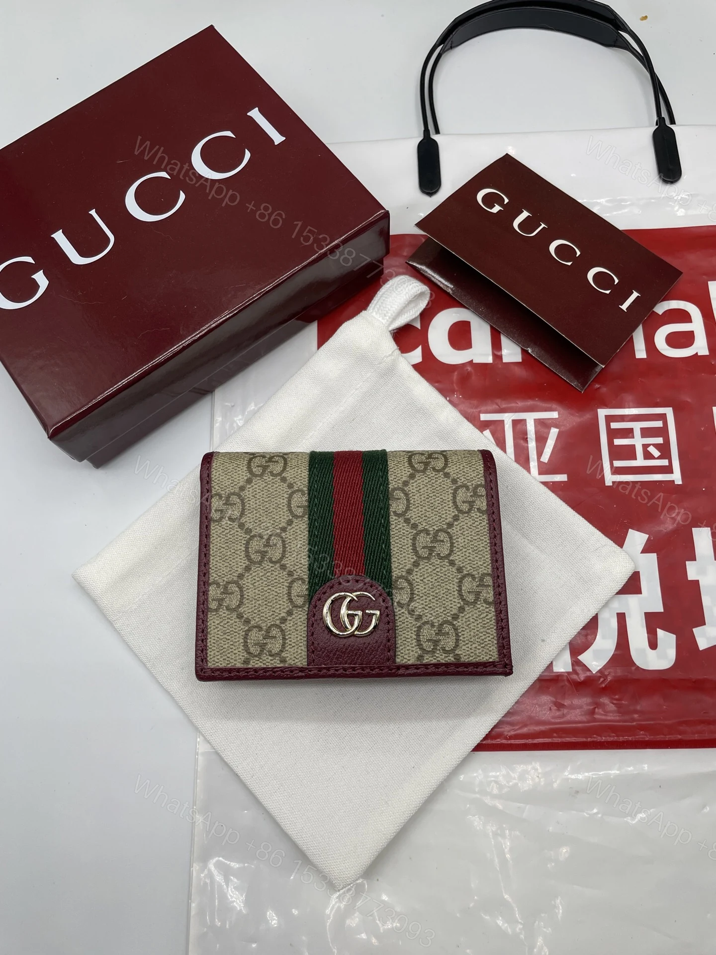 GucciA貨Ophidia老花短夾 酒紅皮革邊復古撞色亮點 — view 1