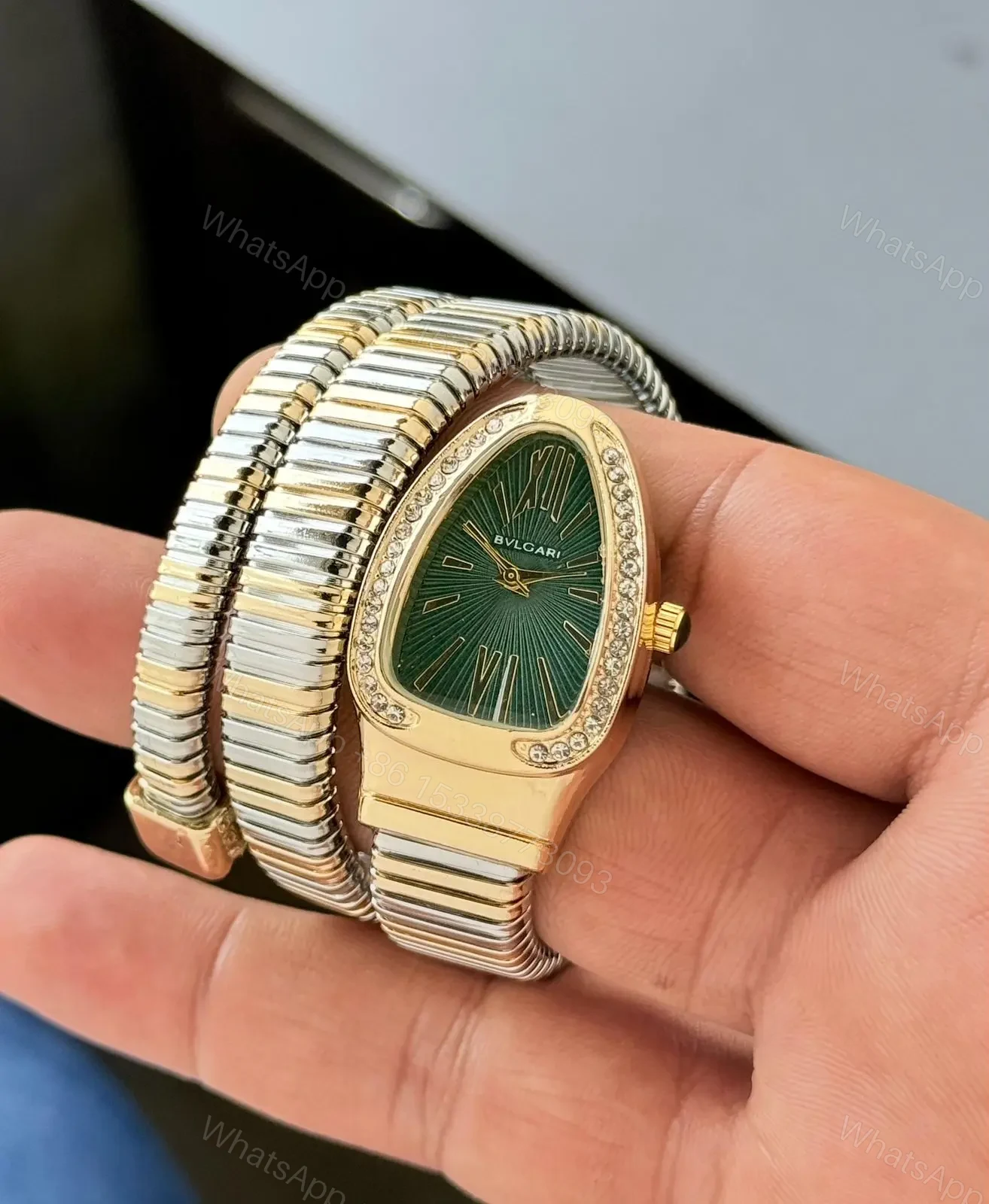 Bvlgari Serpenti — view 1